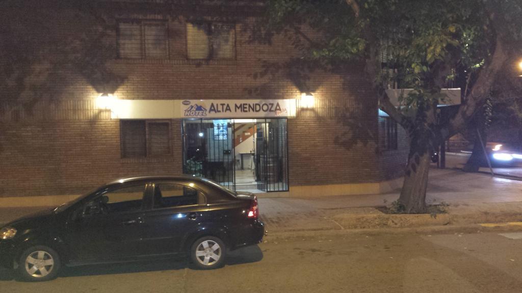 Hotel Alta Mendoza Bagian luar foto